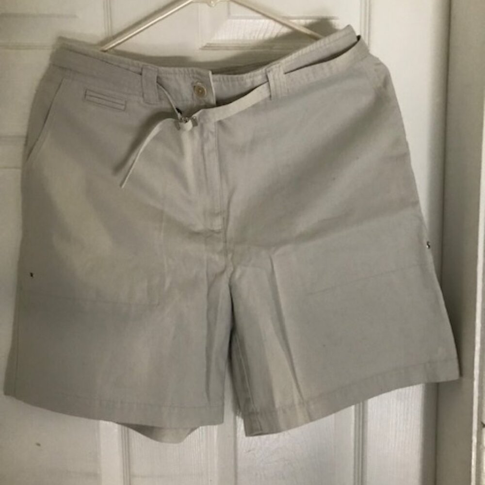 Ralph Lauren Khaki Beige Shorts Size 8